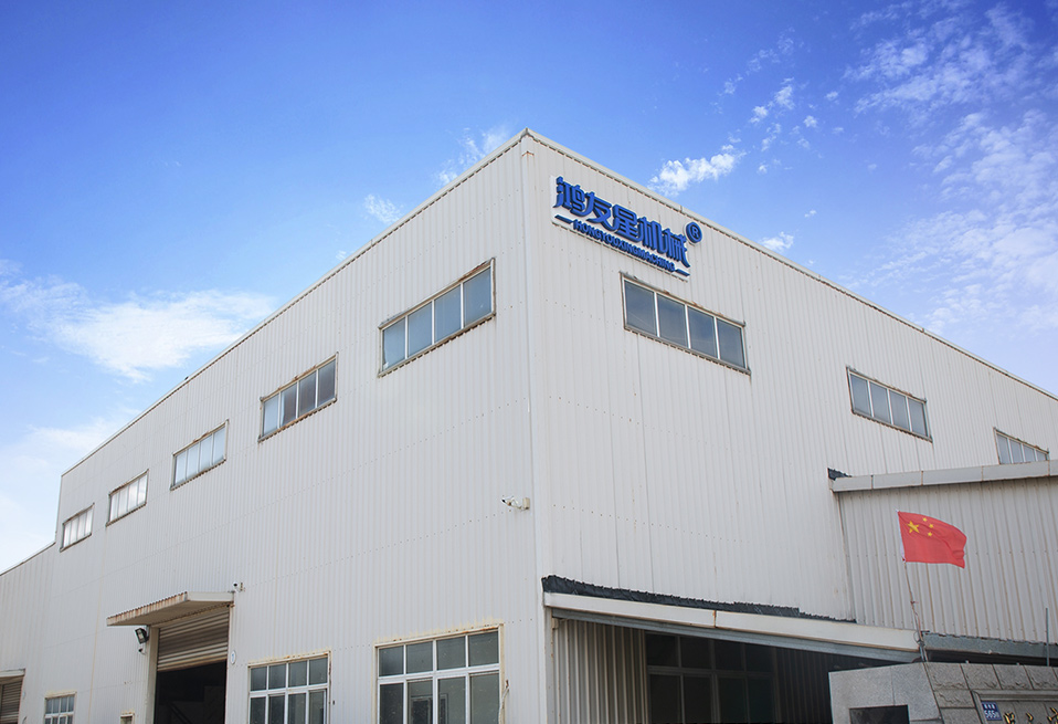 Thermoforming machine/plastic cup machine